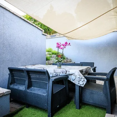 Διαμέρισμα Orchidea