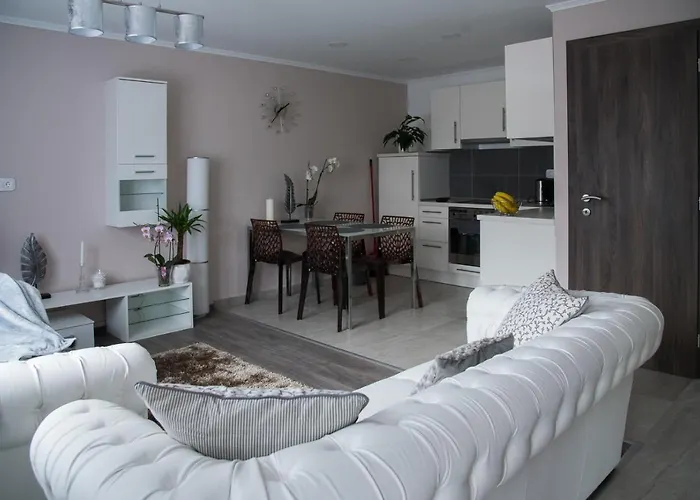 Orchidea * Balatonkenese